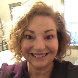 Meet your Posher, Jackie